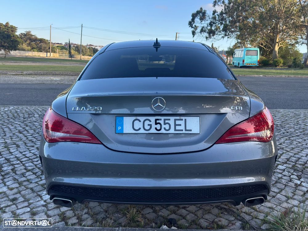 Mercedes-Benz CLA 220 d 7G-DCT AMG Line - 6