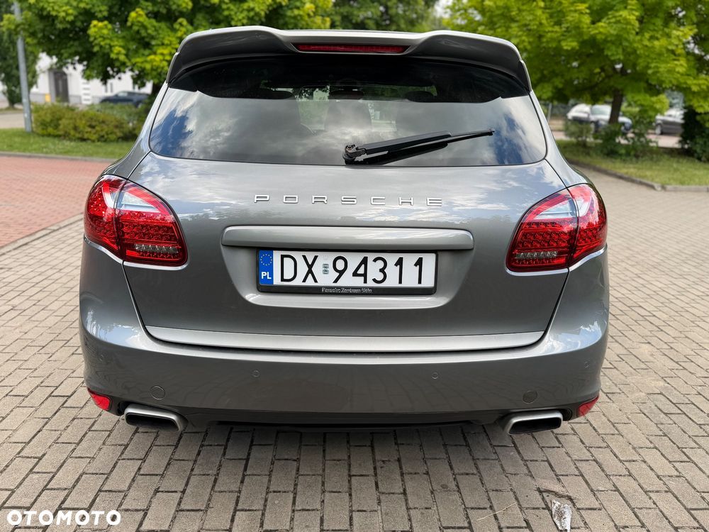 Porsche Cayenne Diesel Platinum Edition - 6