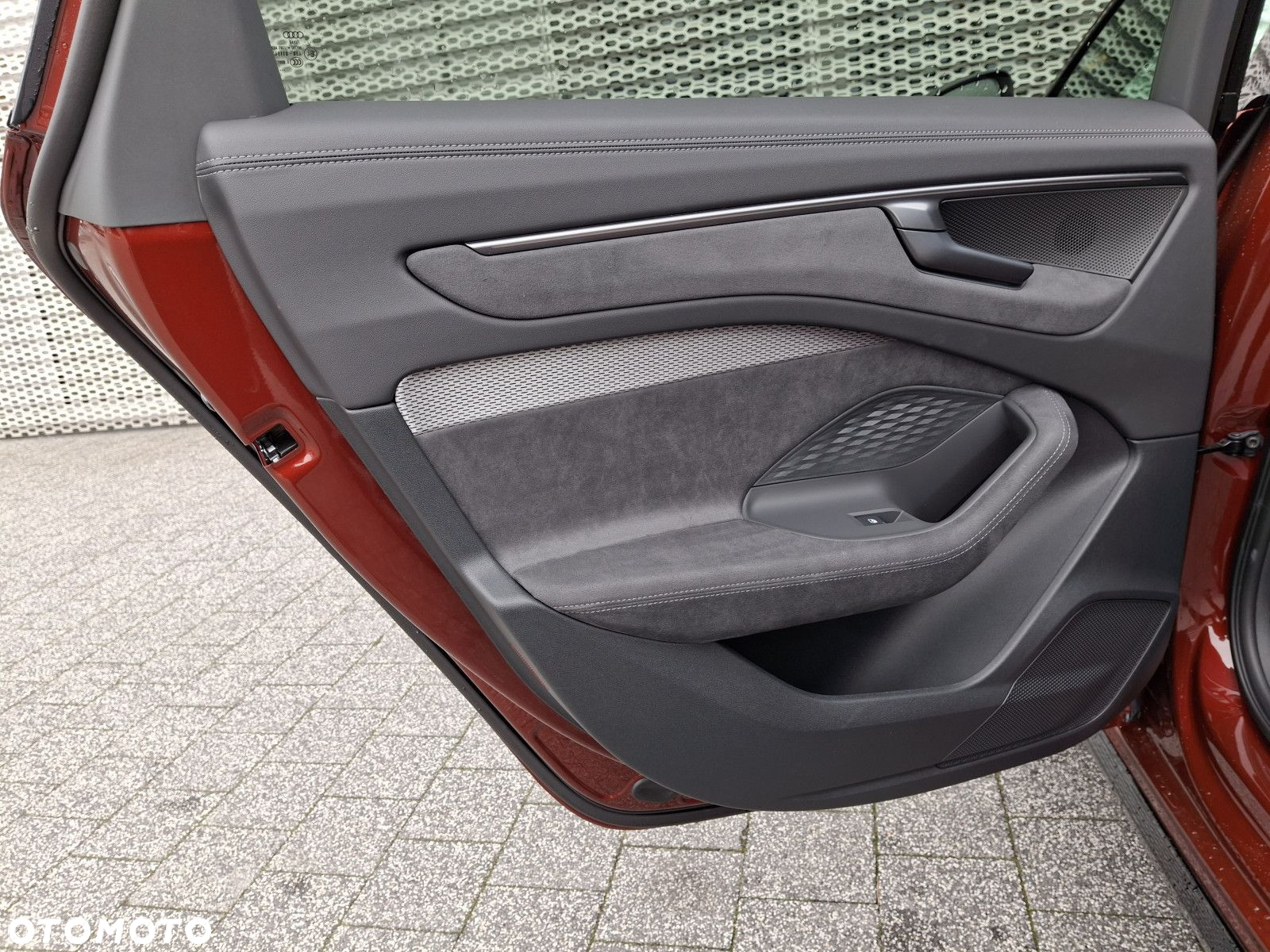 Audi A6 - 12