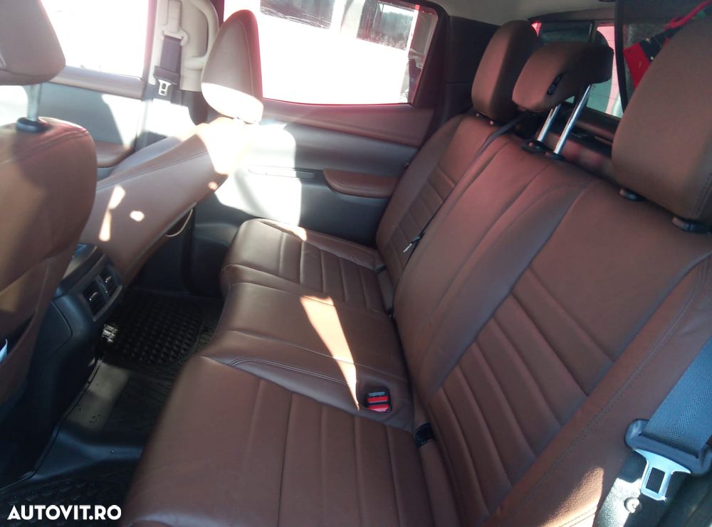 Mercedes-Benz X Class 350D - 8