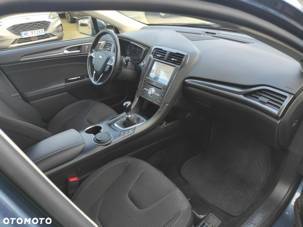 Ford Mondeo - 21