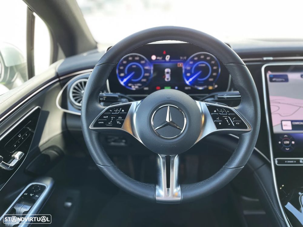 Mercedes-Benz EQE 300 Electric Art - 10
