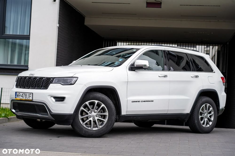Jeep Grand Cherokee - 10