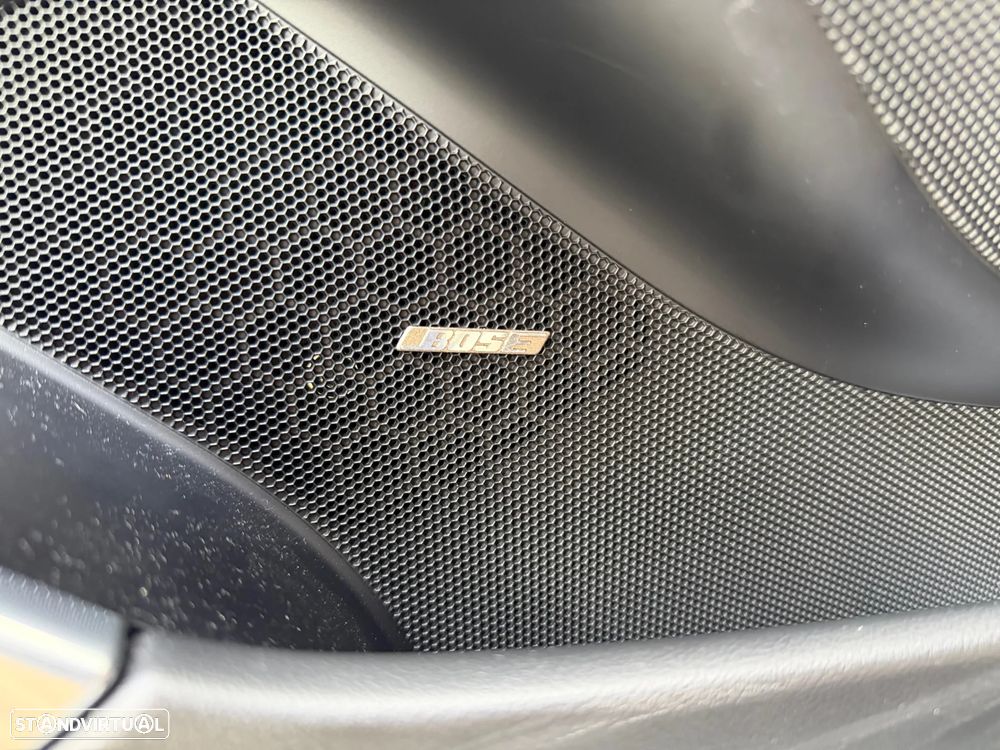 Porsche 911 (991) Turbo PDK - 12