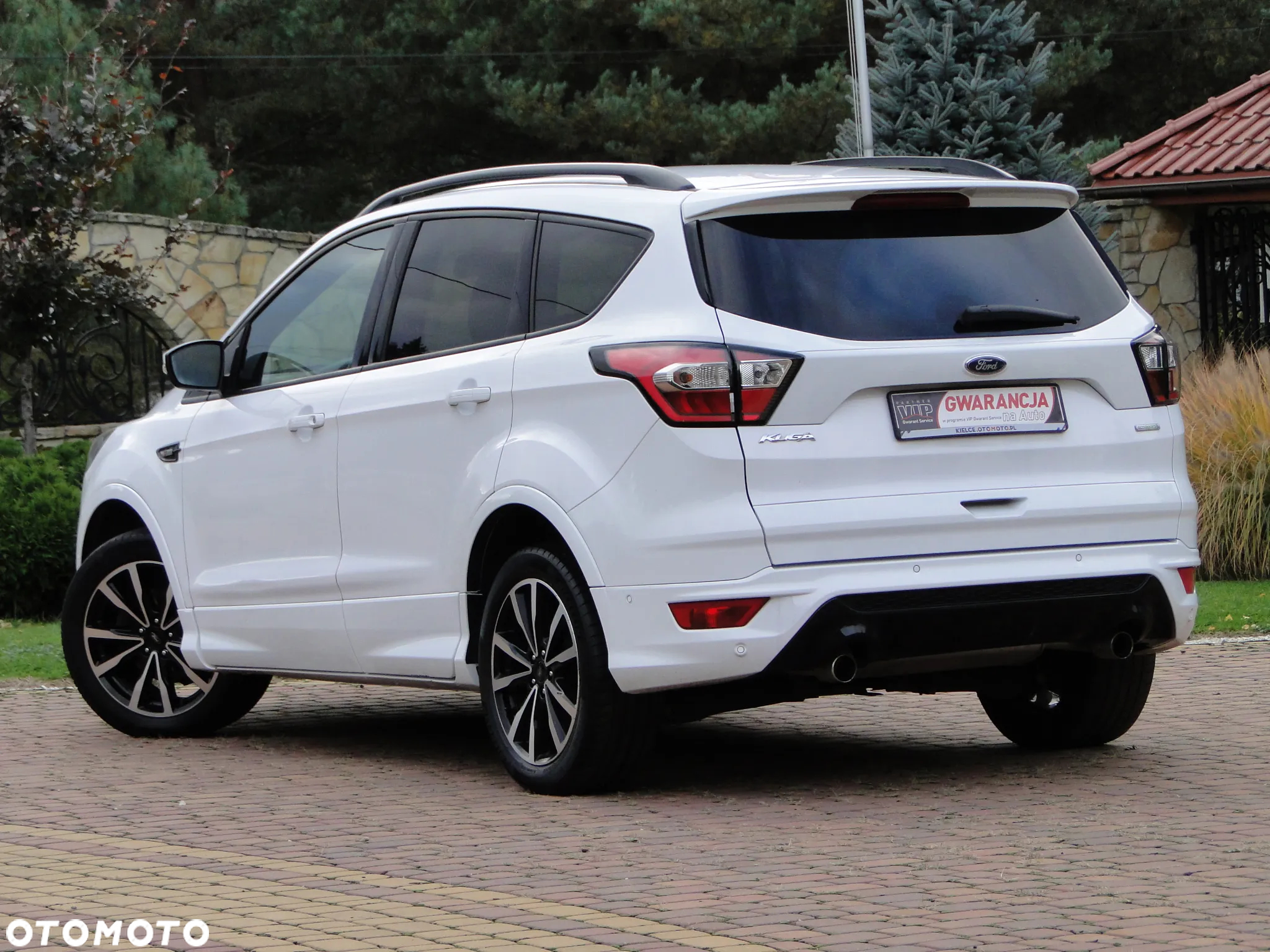 Ford Kuga 1.5 EcoBoost FWD ST-Line ASS - 4