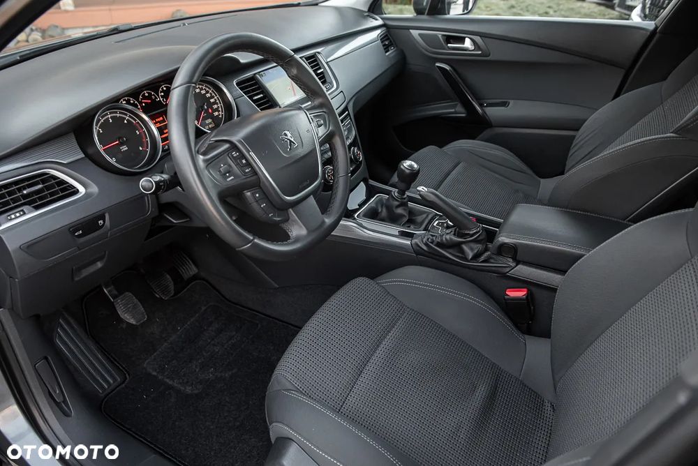 Peugeot 508 HDi FAP 140 Active - 26