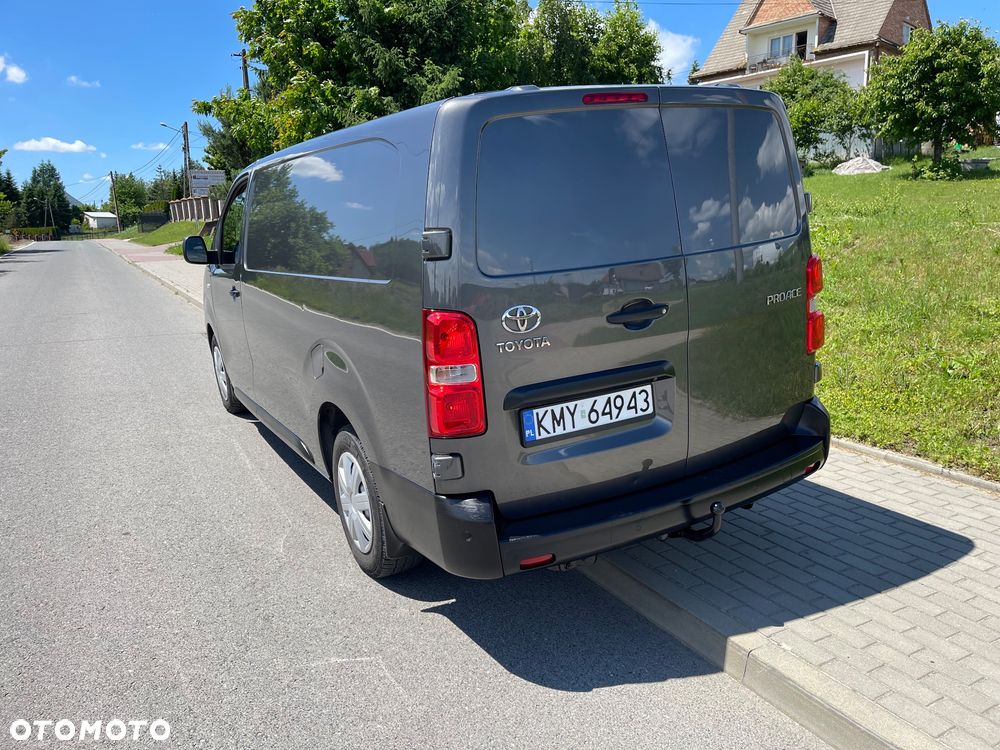 Toyota Proace - 12