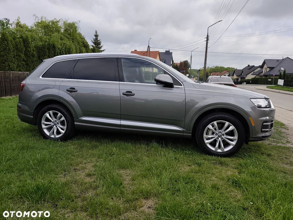 Audi Q7 - 9