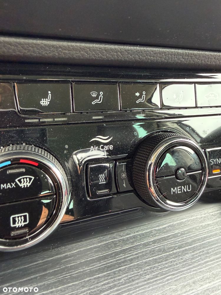 Skoda Superb 2.0 TDI SCR Style DSG - 16