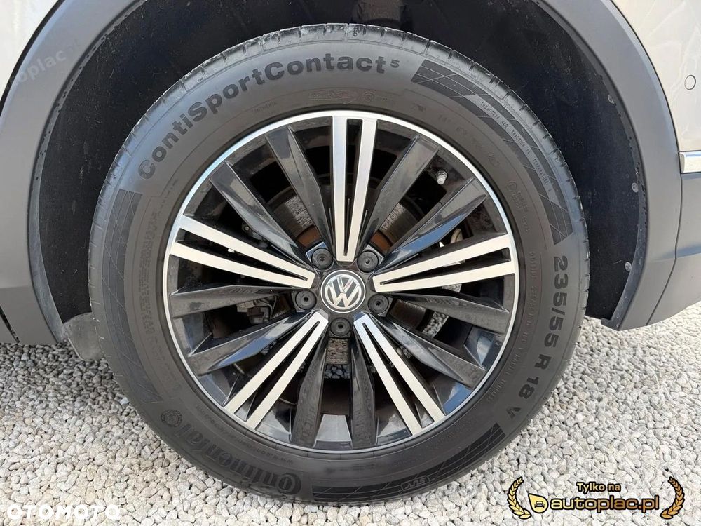 Volkswagen Tiguan - 10