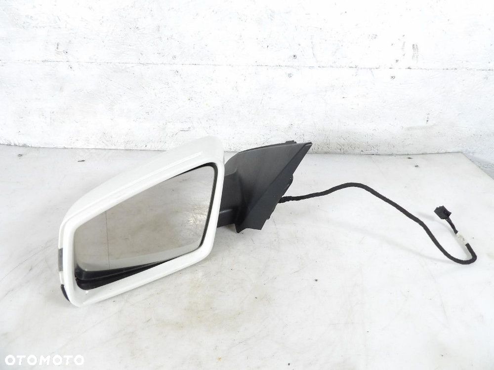 MERCEDES A180 W176 LUSTERKO LEWE 7 PIN A1768100116 650 - 1