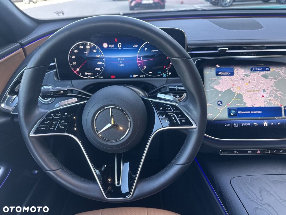 Mercedes-Benz Klasa E 220 d mHEV 4-Matic Avantgarde 9G-Tronic - 17