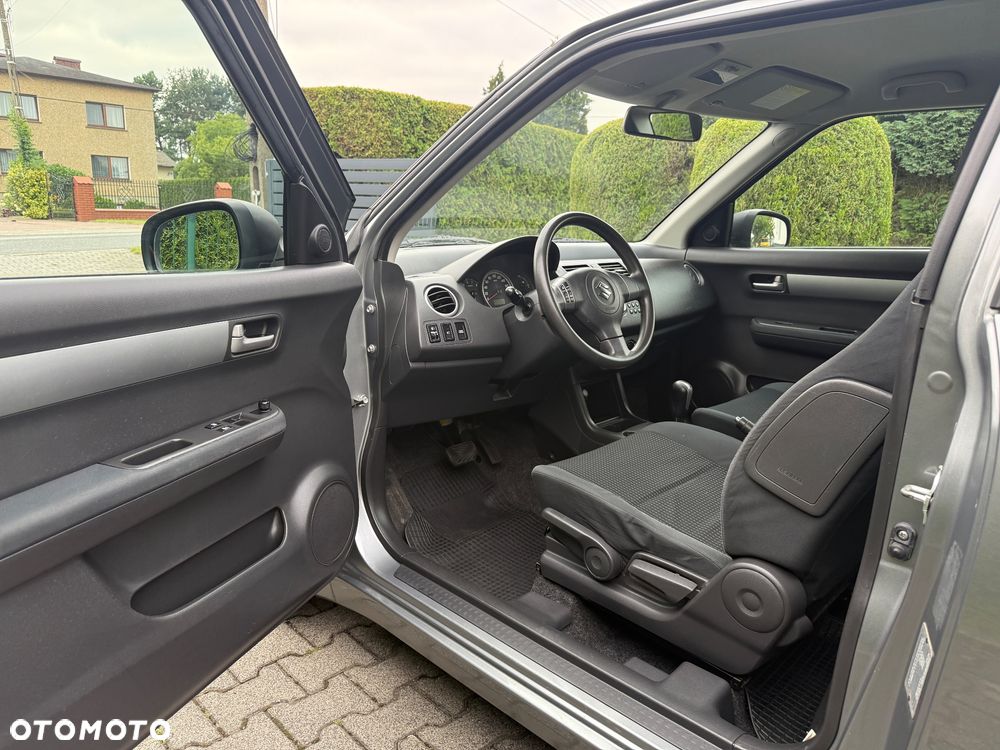 Suzuki Swift - 13