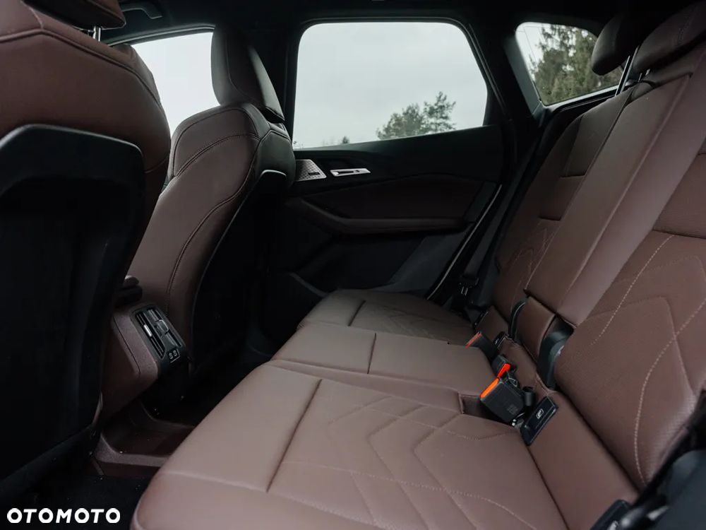 BMW Seria 2 218i - 14