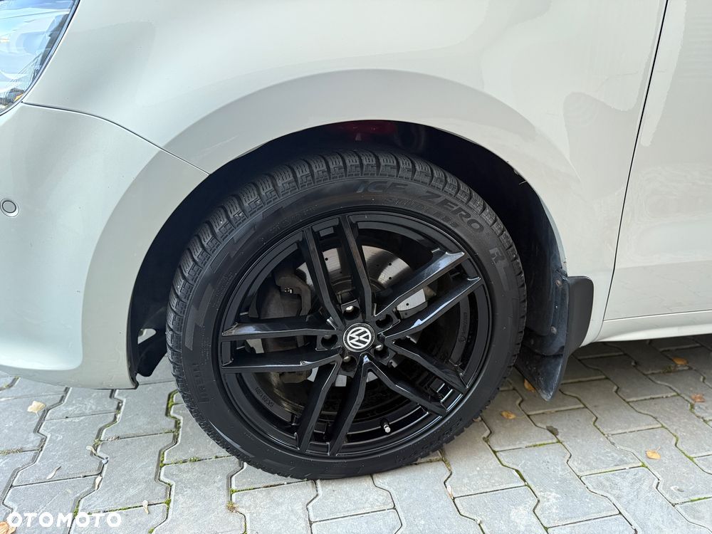Volkswagen Sharan 2.0 TDI 4MOTION BlueMotion Technology Highline - 32