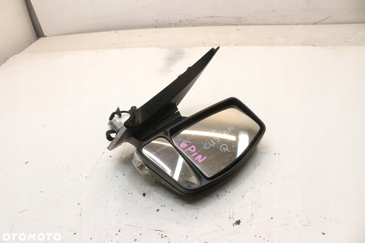 PRAWE LUSTERKO 6 PIN FORD TRANSIT CUSTOM EU - 1