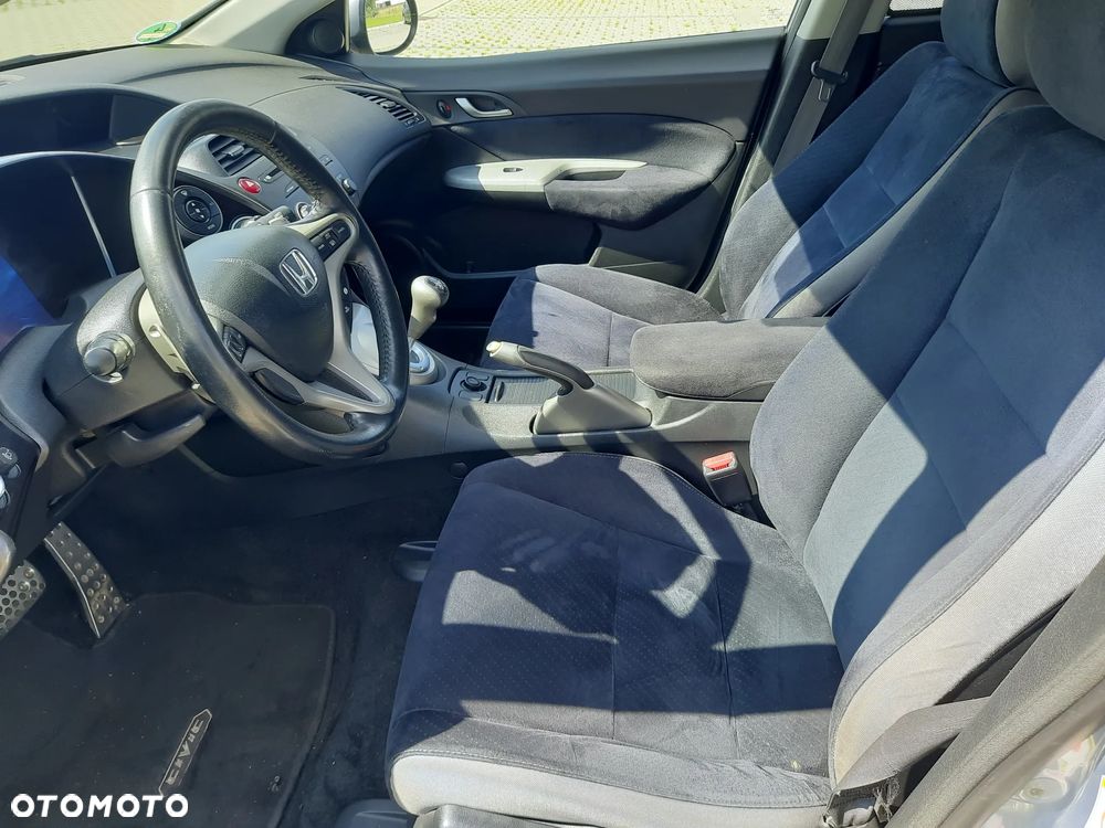 Honda Civic 1.8i-VTEC Automatik Comfort - 10