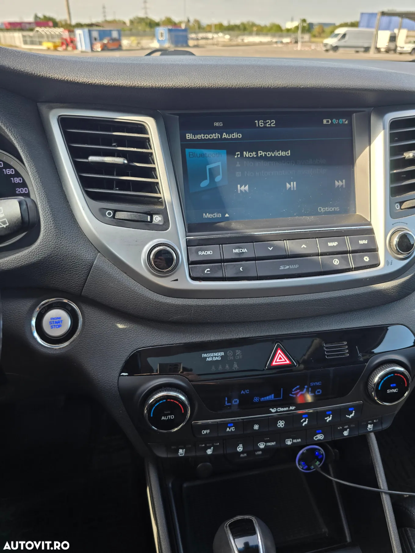 Hyundai Tucson 2.0 CRDI 4WD 6AT Luxury+ - 17