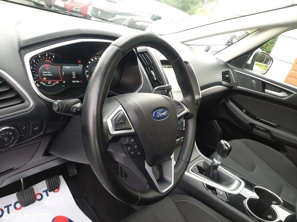 Ford S-Max 2.0 TDCi Titanium - 28