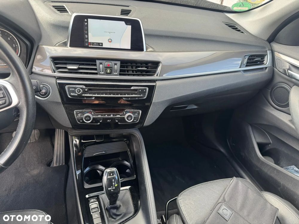 BMW X1 xDrive20d - 6