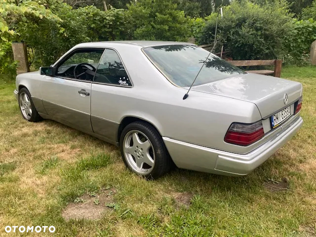 Mercedes-Benz W124 (1984-1993) - 2