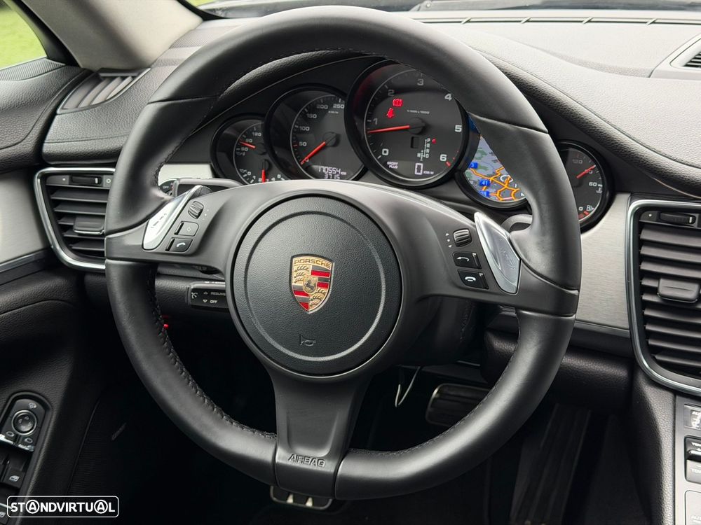 Porsche Panamera Standard - 31