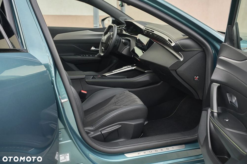 Peugeot 308 BlueHDi 130 EAT8 GT - 27