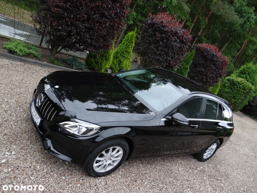 Mercedes-Benz Klasa C 200 (BlueTEC) d T 7G-TRONIC Exclusive - 4