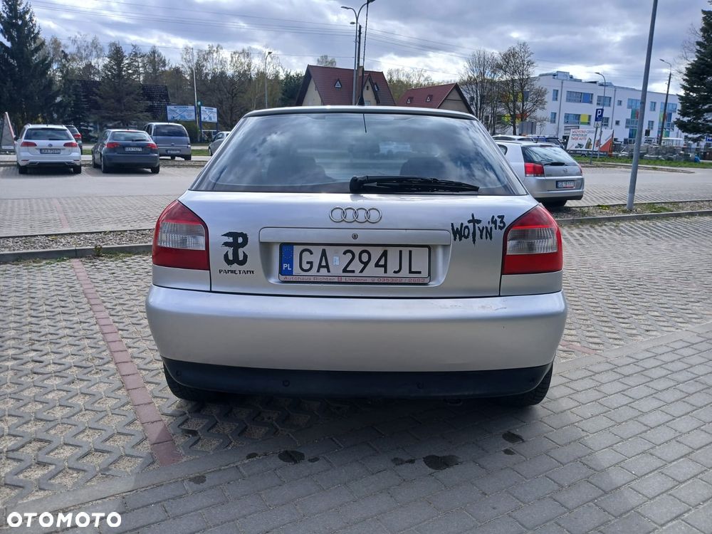 Audi A3 3-drzwiowe 1.6 S Line Sportpaket plus - 6