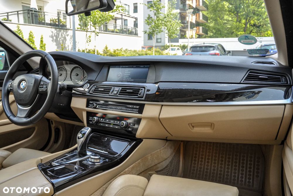 BMW Seria 5 - 11