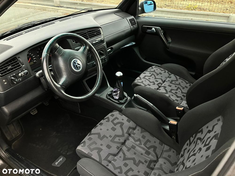 Volkswagen Golf 1.6 Trendline - 6