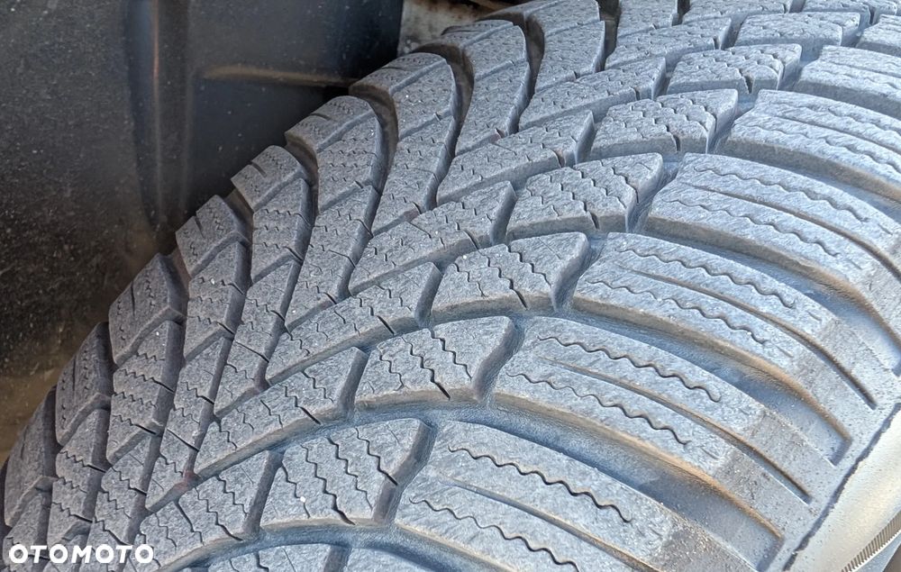 Citroën Berlingo XL 1.2 PureTech Feel S&S - 19