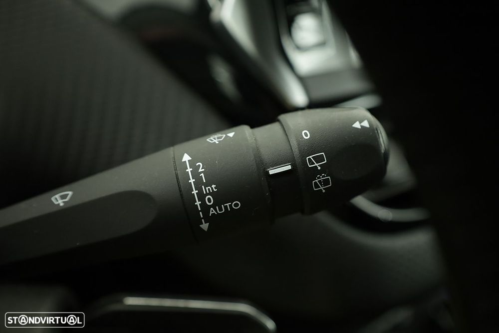 Peugeot 2008 1.2 PureTech Style - 19