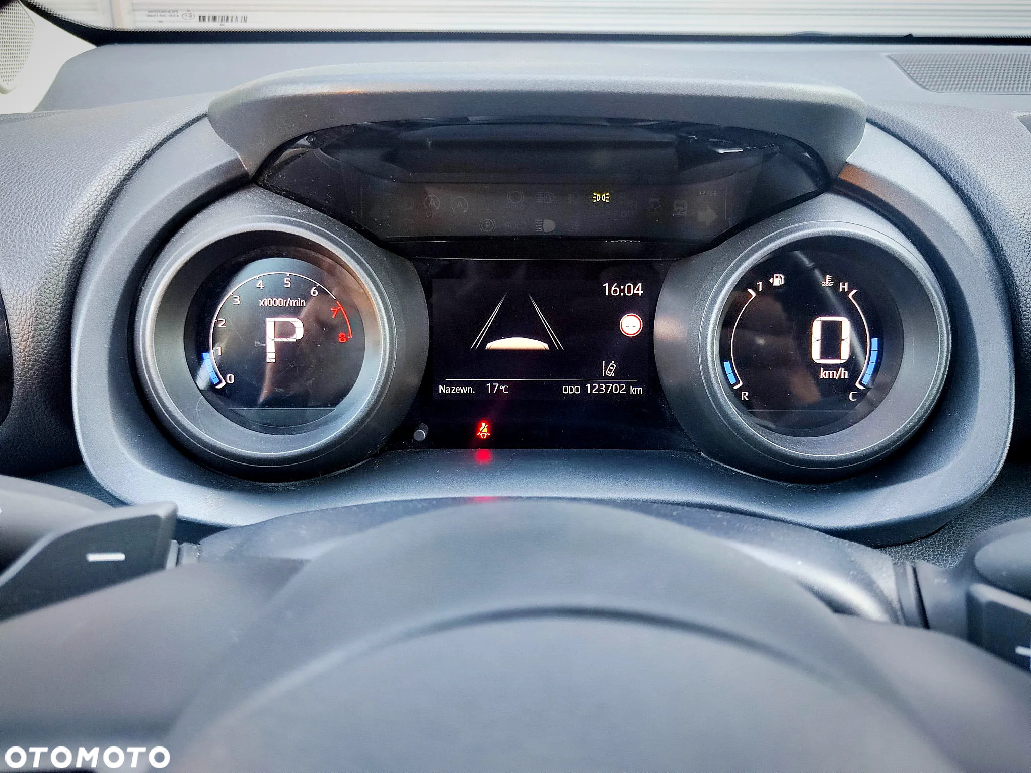 Toyota Yaris 1.5 Comfort CVT - 8