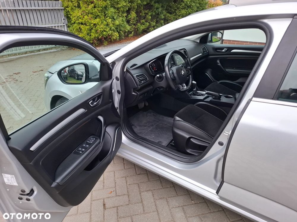Renault Megane 1.3 TCe FAP Intens EDC - 10