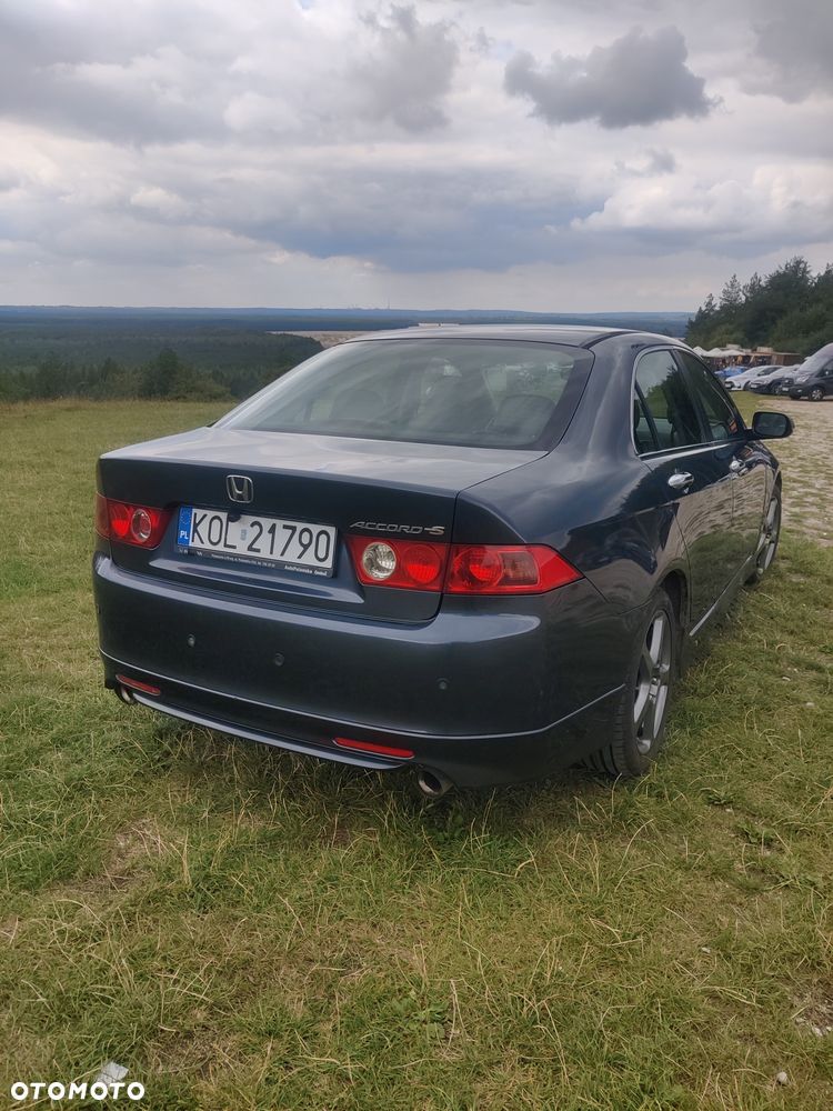 Honda Accord - 3