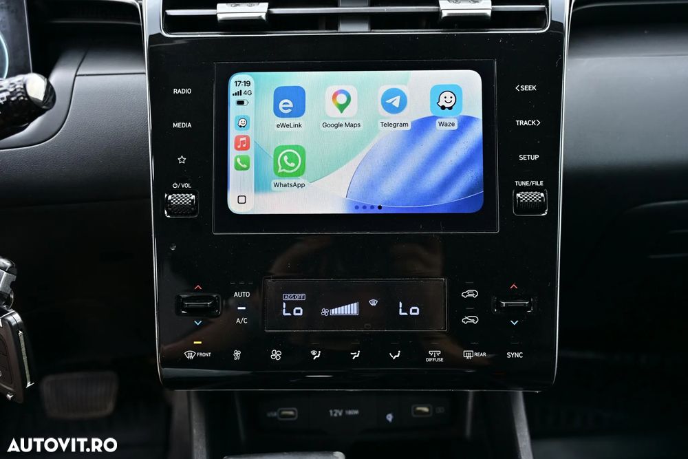 Hyundai Tucson 1.6 T-GDi HEV 4WD Select - 24
