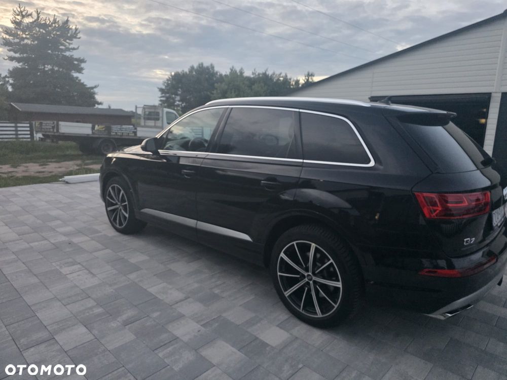 Audi Q7 3.0 TFSI Quattro Tiptr - 16