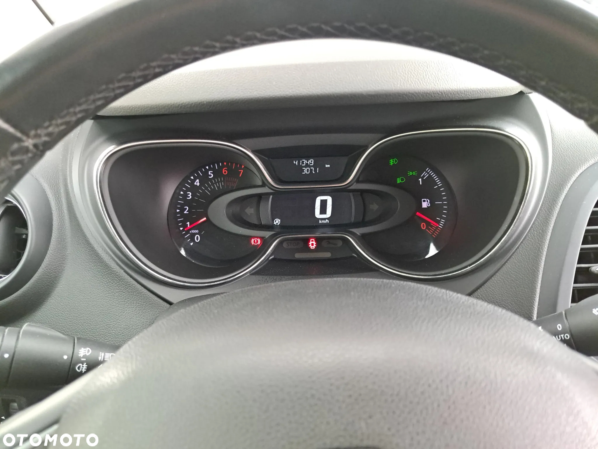 Renault Captur (ENERGY) TCe 90 LIMITED - 12