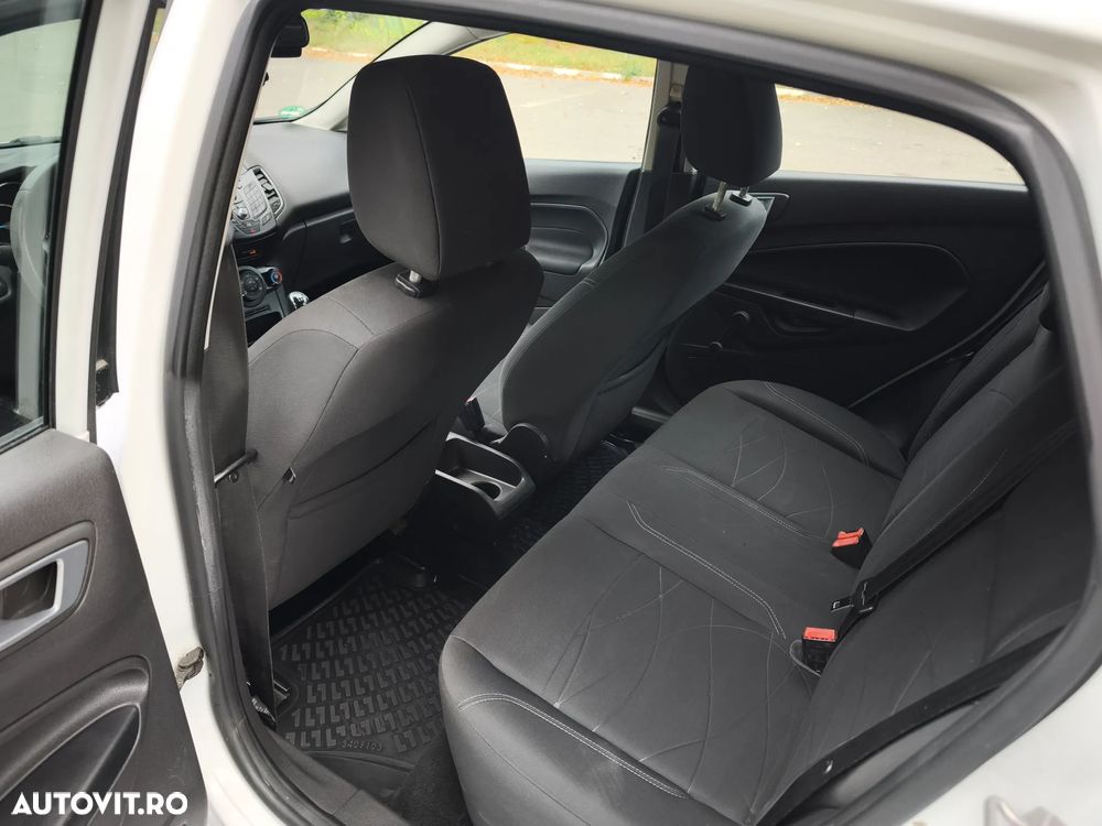 Ford Fiesta 1.5 TDCi Ambiente - 7