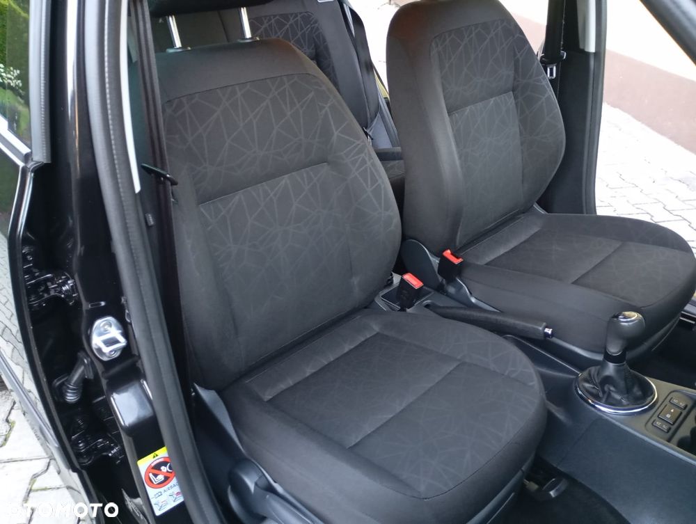 Skoda Fabia - 22