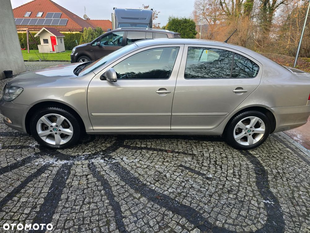 Skoda Octavia 1.2 TSI FAMILY - 4