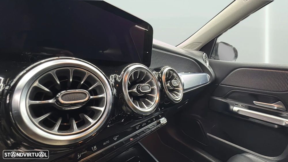 Mercedes-Benz EQB - 25