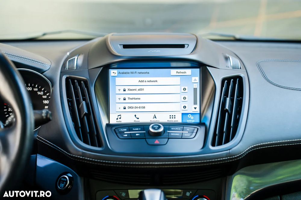 Ford Kuga 2.0 TDCi 4WD Powershift Vignale - 7