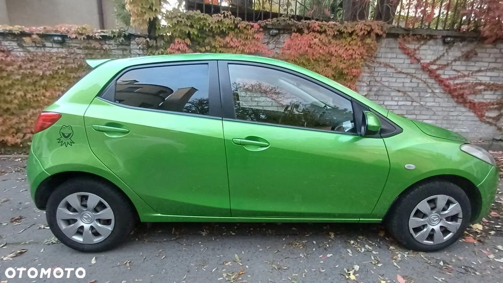 Mazda 2 - 1