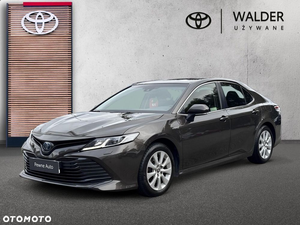 Toyota Camry 2.5 Hybrid Comfort CVT - 1