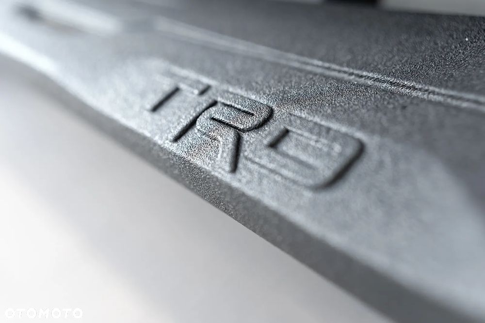 Toyota Tundra - 16
