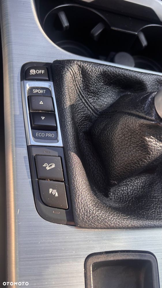 BMW X3 xDrive20d - 29