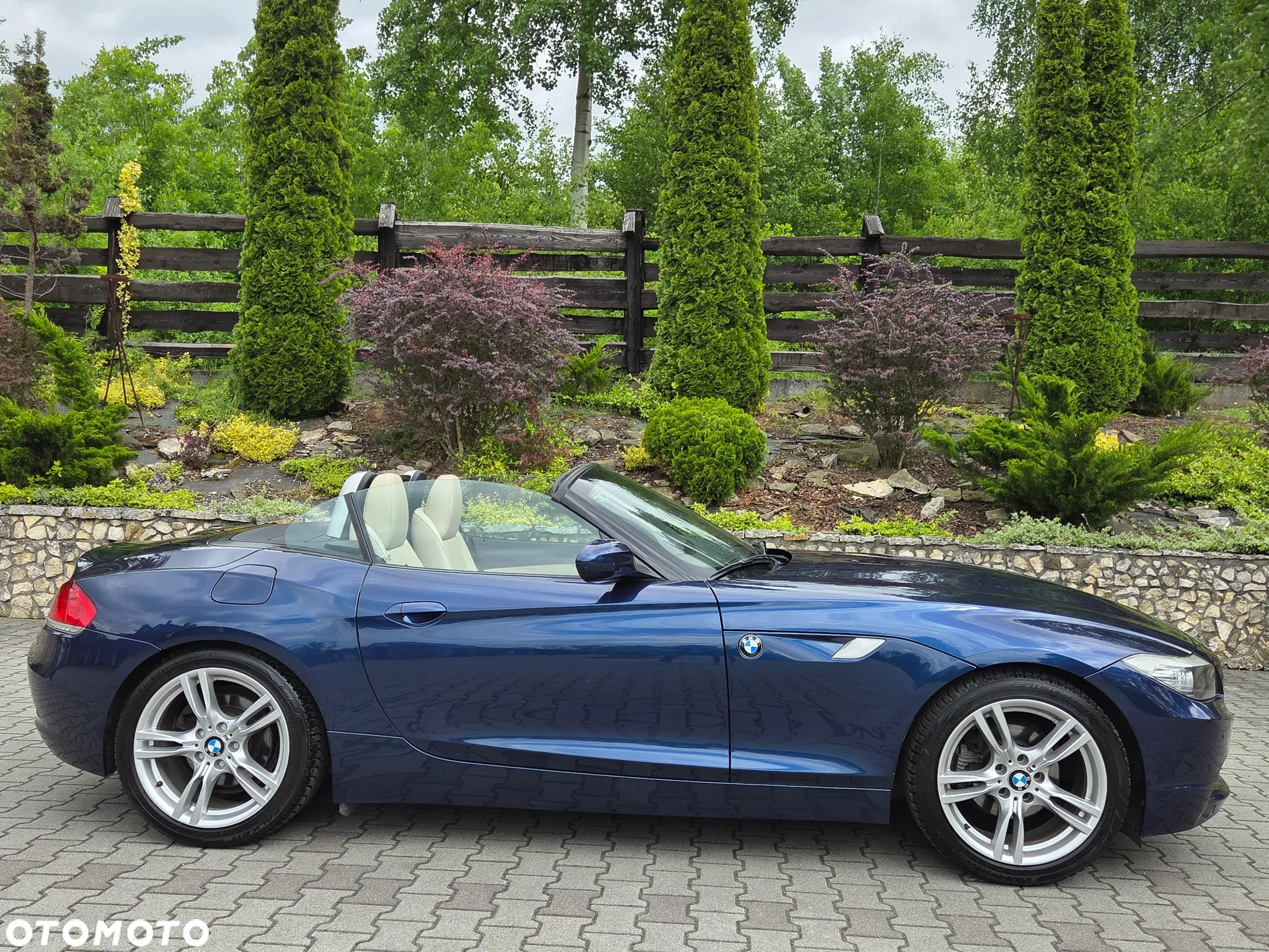 BMW Z4 23i sDrive - 12