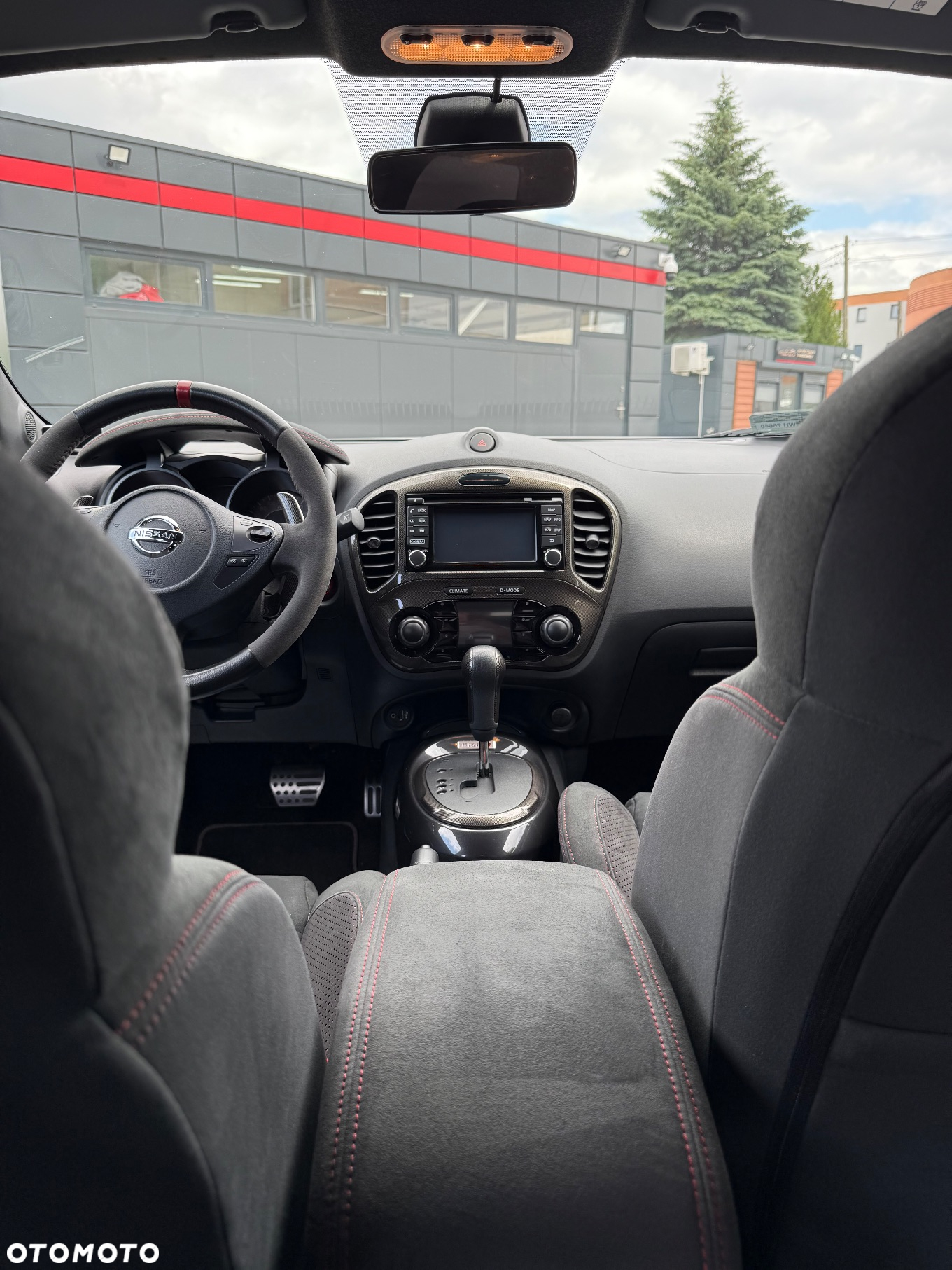 Nissan Juke 1.6 DIG-T Nismo RS 4WD Xtronic EU6 - 16